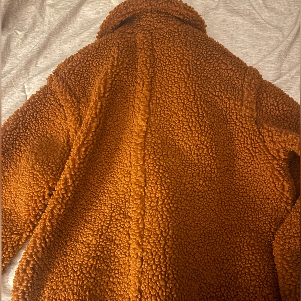UGG Tan Sherpa Jacket NWOT - Picture 3 of 5